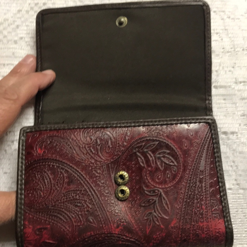 Relic Ladies Wallet - Picture 2 of 5